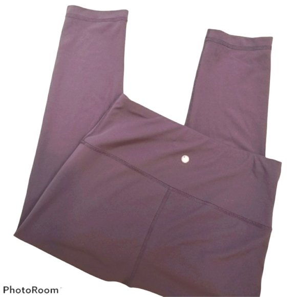 Yogalicious Purple Capris - Picture 1 of 5